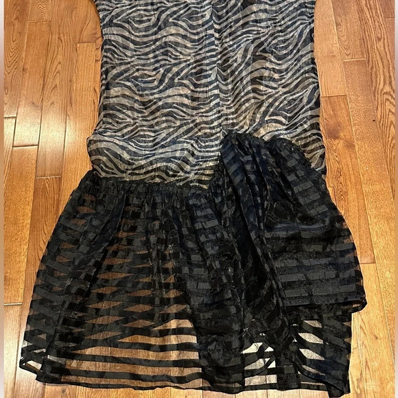 Luxe Fashion Zebra Eyelet cotton print ready to wear kaftan style  maxi dress - Picture 4 of 10